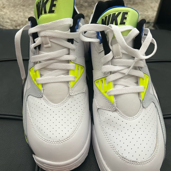 BNIB Nike Air Cross Trainer 3 low - Picture 3 of 7